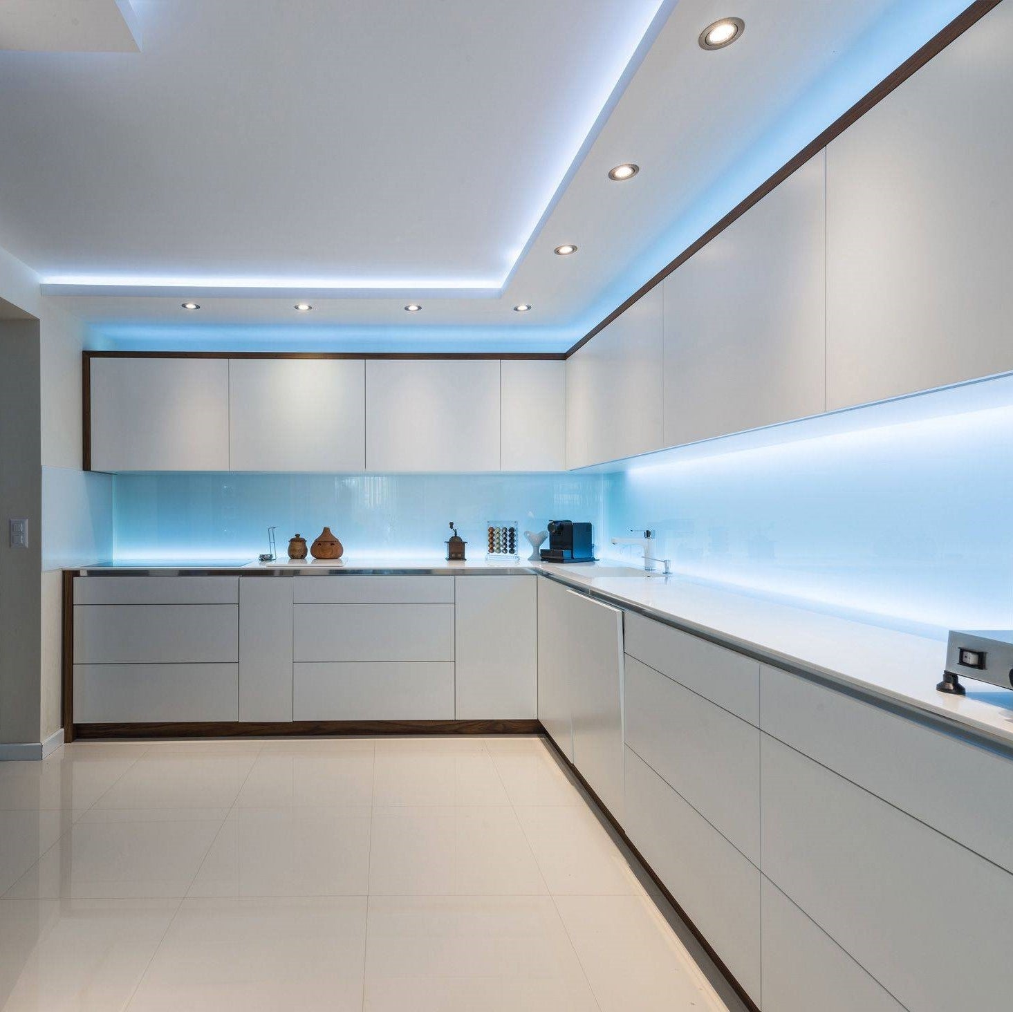 Automatic Motion-Activated LED Strip Light Indoor Light