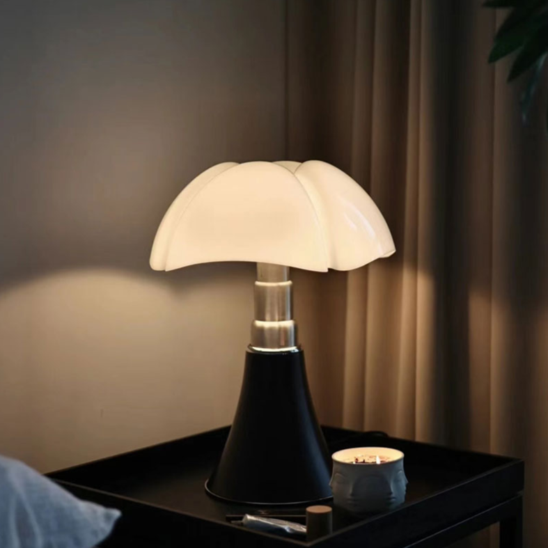 Vintage LED Designer Table Lamp in Retro Style